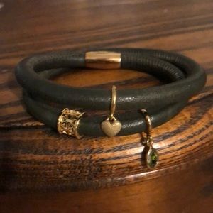 Endless leather bracelet with 3 charms